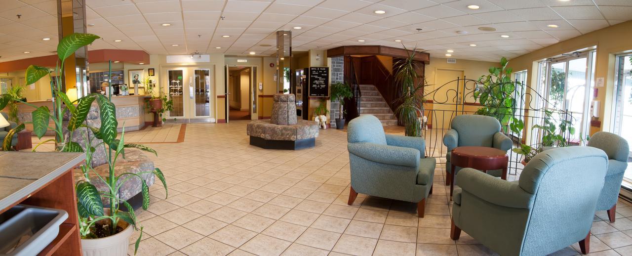 Hotel Travelodge By Wyndham Victoriaville Exterior foto
